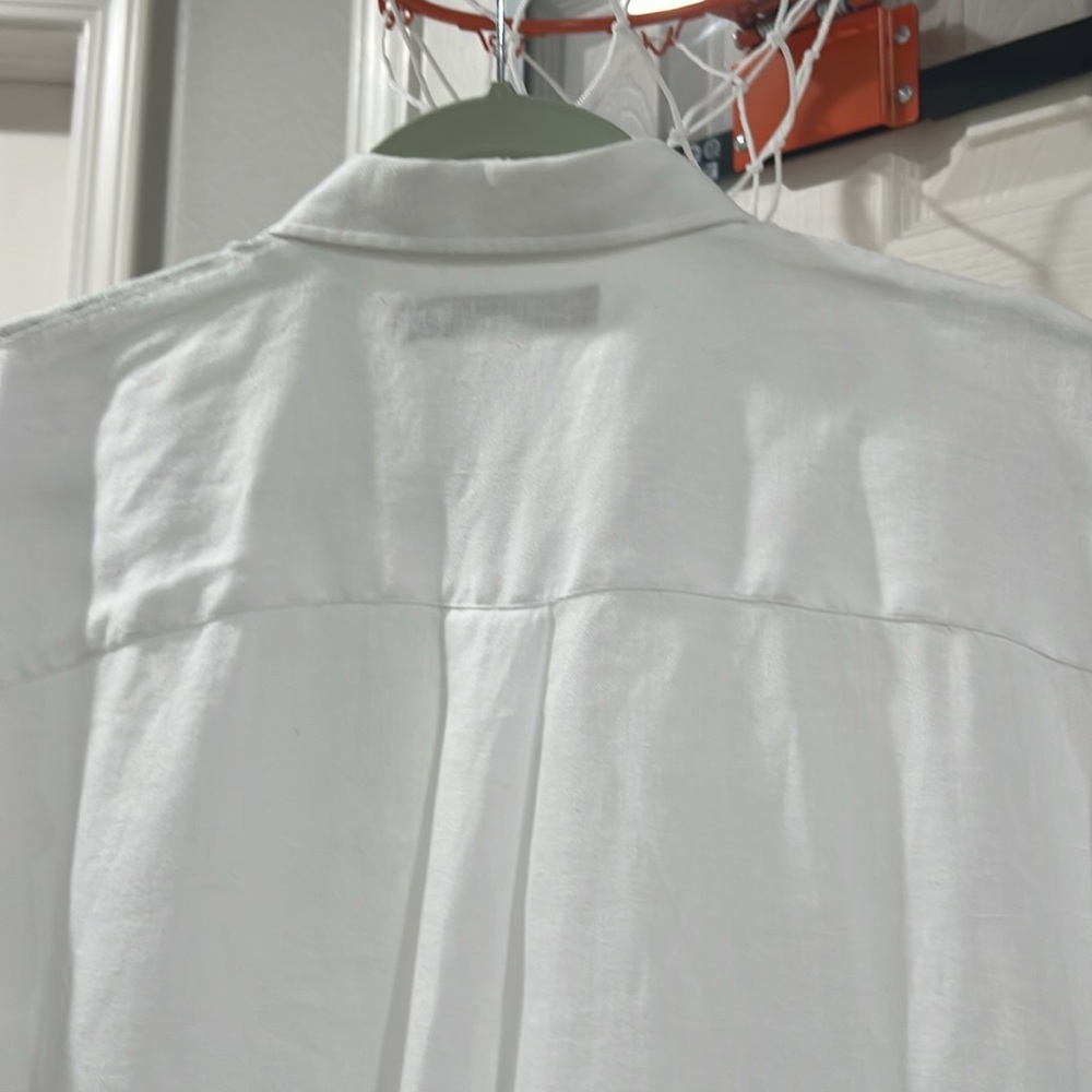Ralph Lauren linen short sleeve button down.  Pristine condition.  Size S - Picture 8 of 9